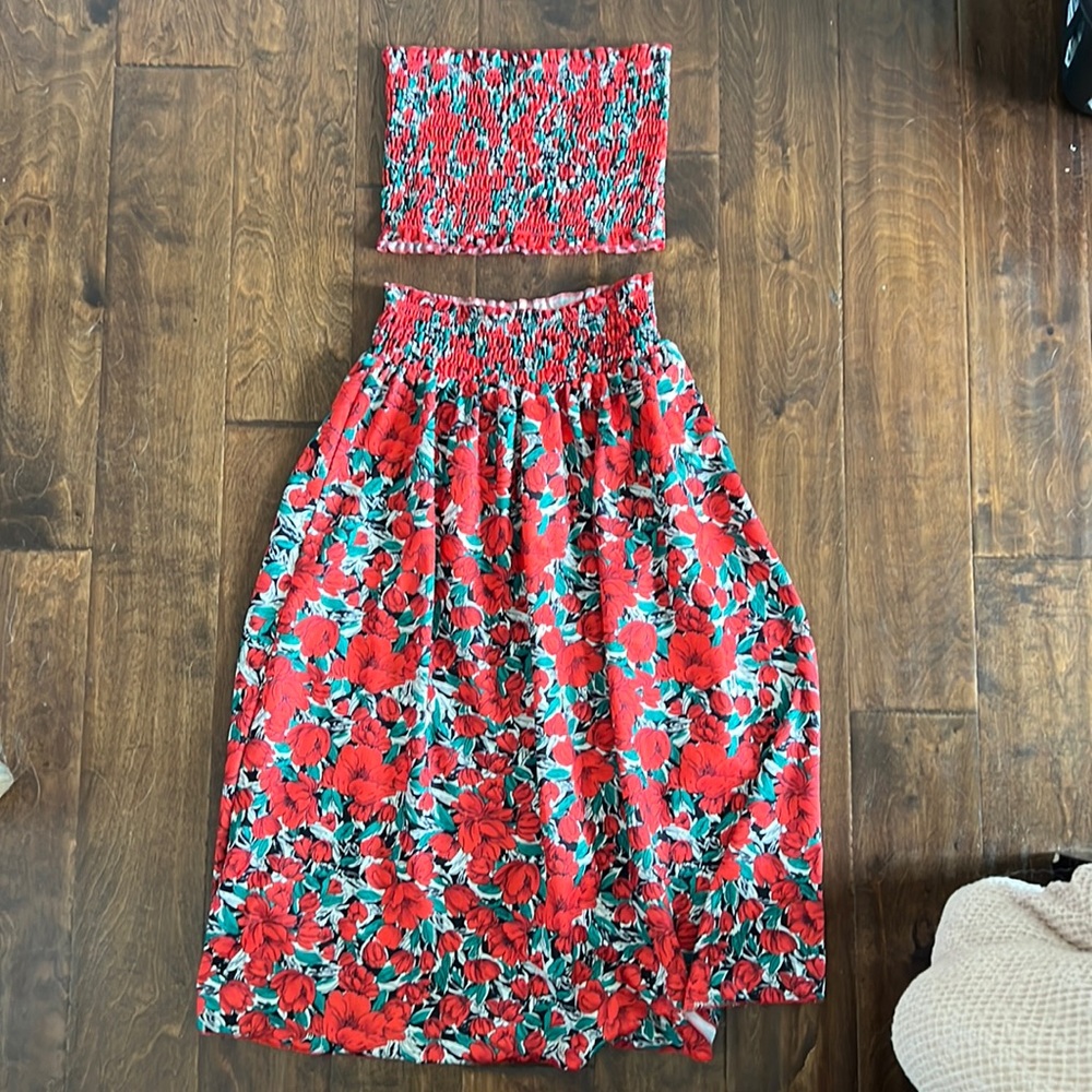 Two Piece Set